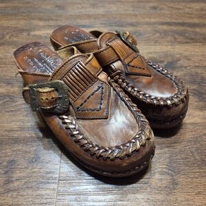 Vintage 70s Qualicraft Brown Leather Wooden Sole Clogs Shoes 6
